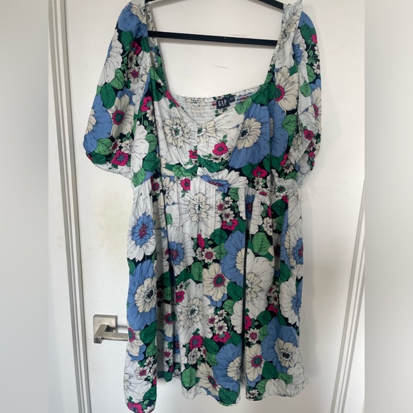 Floral puff sleeve mini dress - Picture 2 of 7